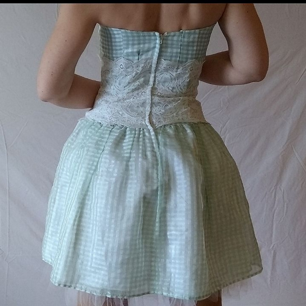 Formal mint princess dress - Picture 5 of 8